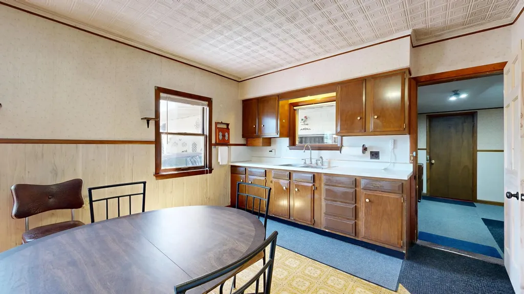 47 Grove Street Lewiston ME 04240