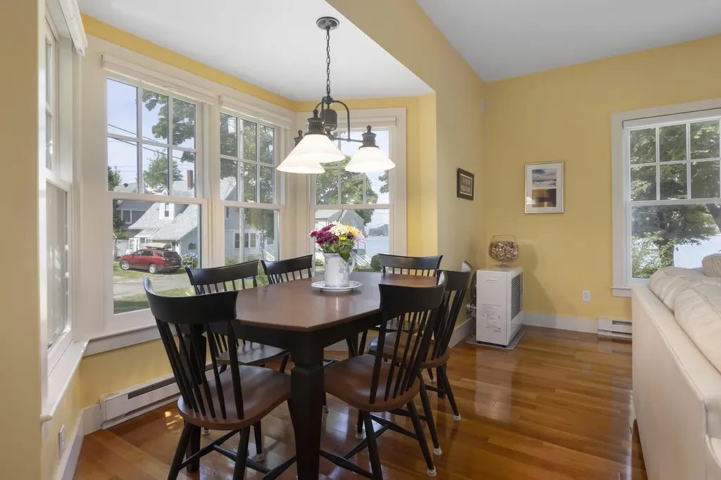 20 Sunset Road Portland ME 04108