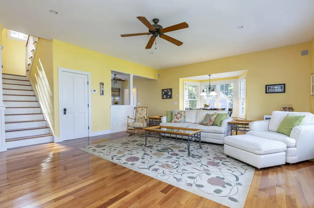 20 Sunset Road Portland ME 04108