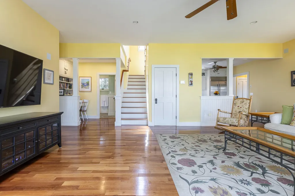 20 Sunset Road Portland ME 04108