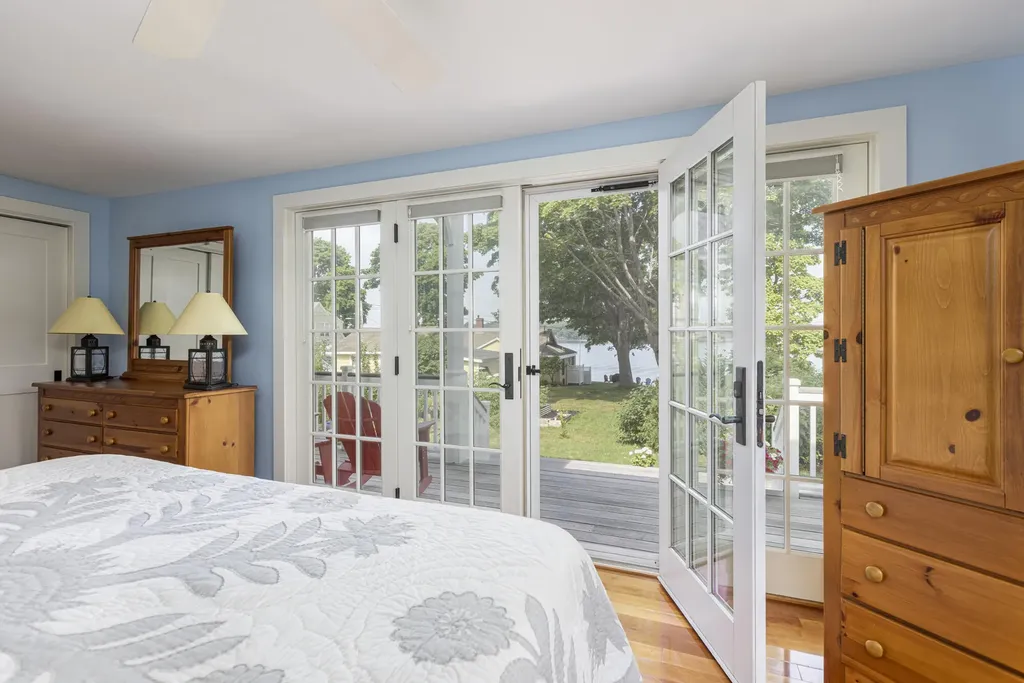 20 Sunset Road Portland ME 04108