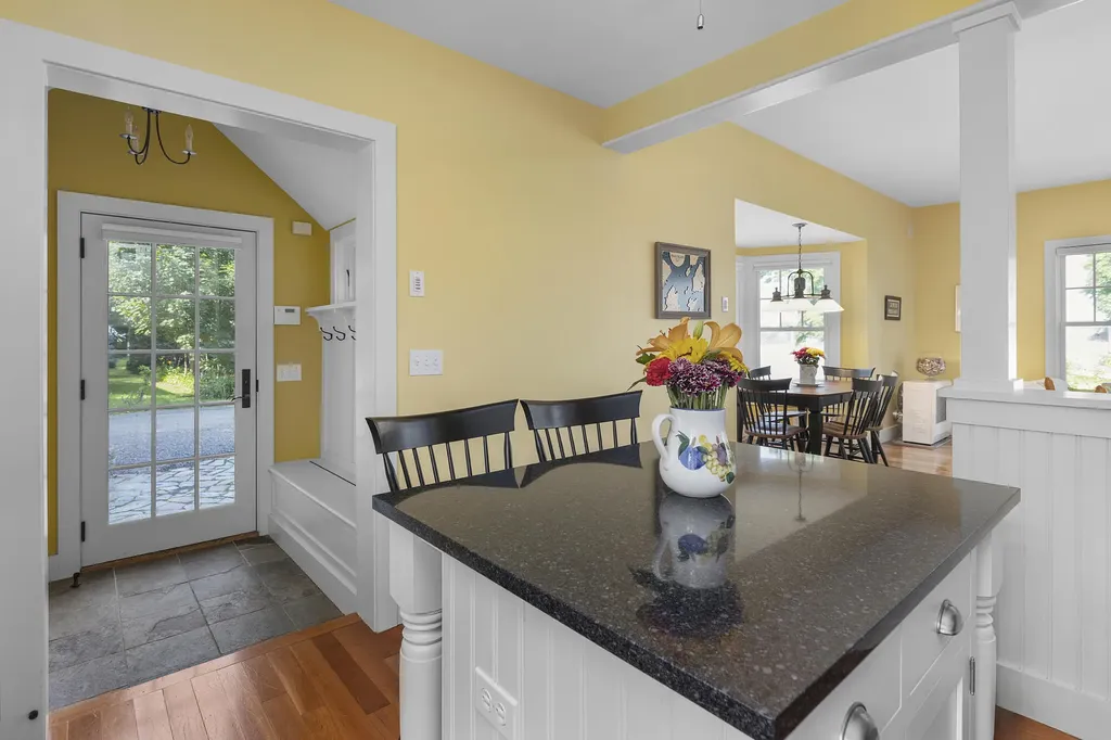 20 Sunset Road Portland ME 04108