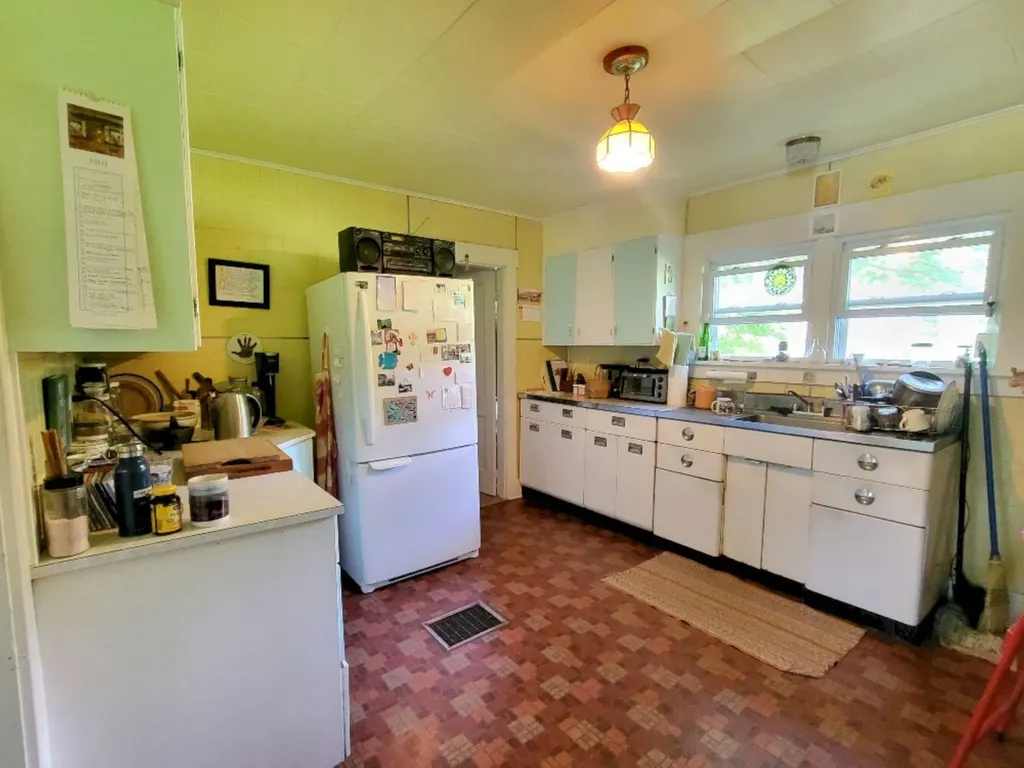 281 Temple Road Farmington ME 04938