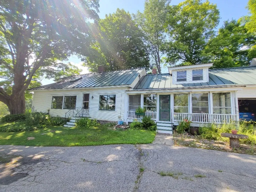 281 Temple Road Farmington ME 04938