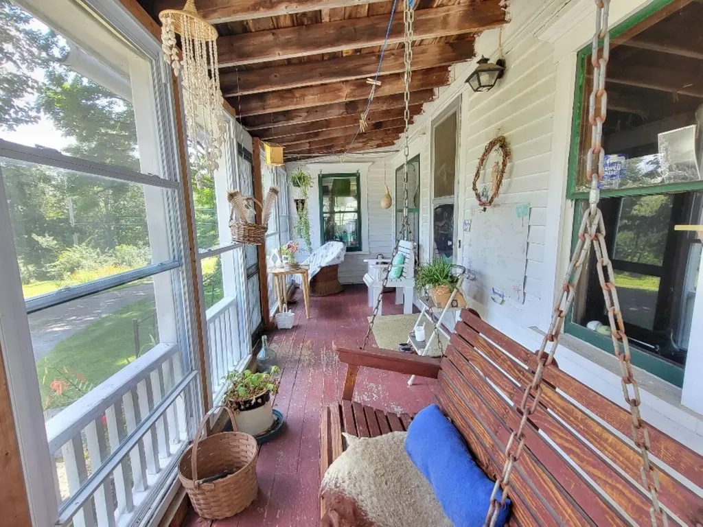 281 Temple Road Farmington ME 04938