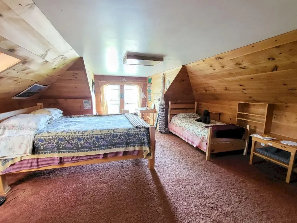 281 Temple Road Farmington ME 04938