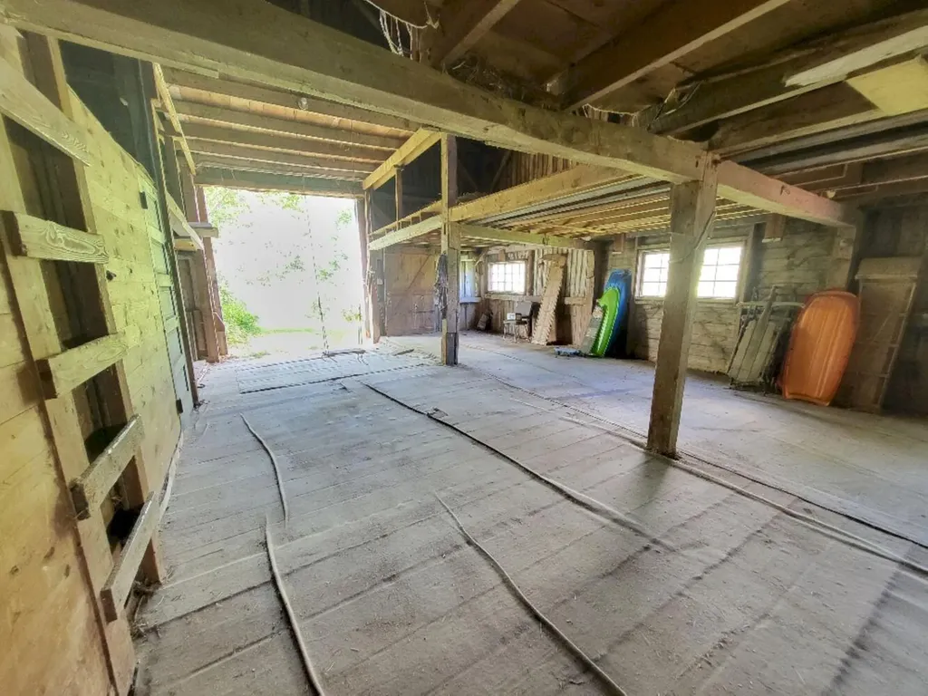 281 Temple Road Farmington ME 04938
