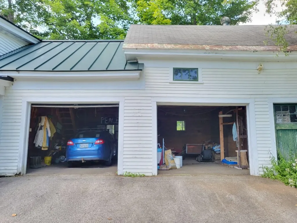 281 Temple Road Farmington ME 04938