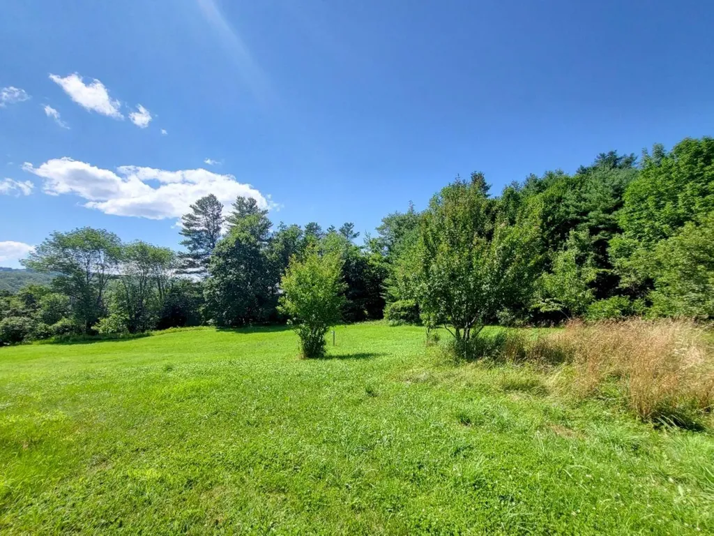 281 Temple Road Farmington ME 04938