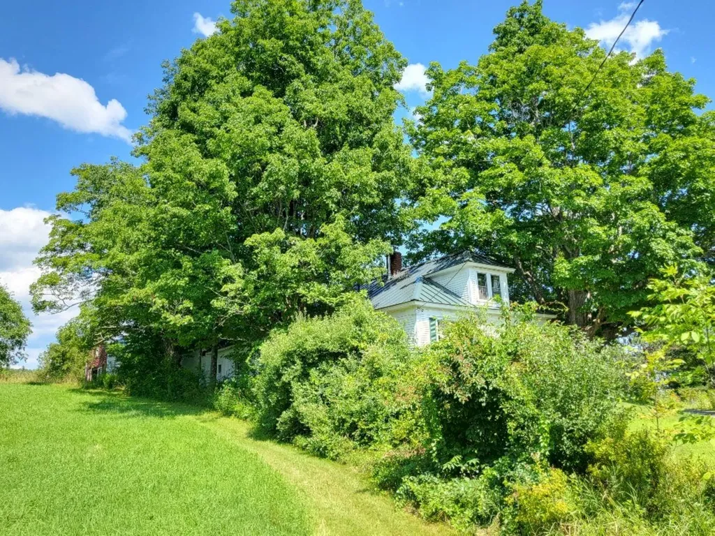 281 Temple Road Farmington ME 04938
