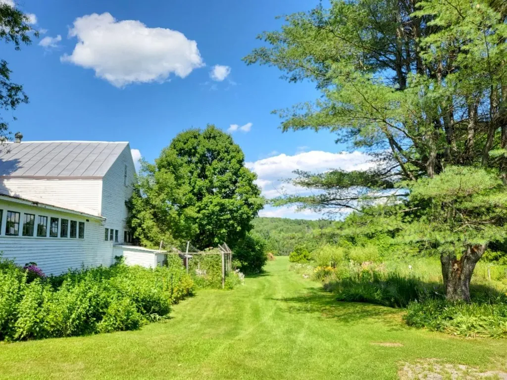 281 Temple Road Farmington ME 04938