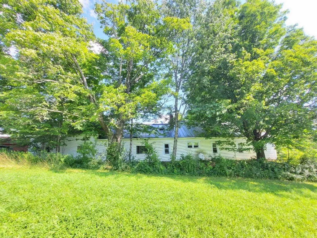 281 Temple Road Farmington ME 04938
