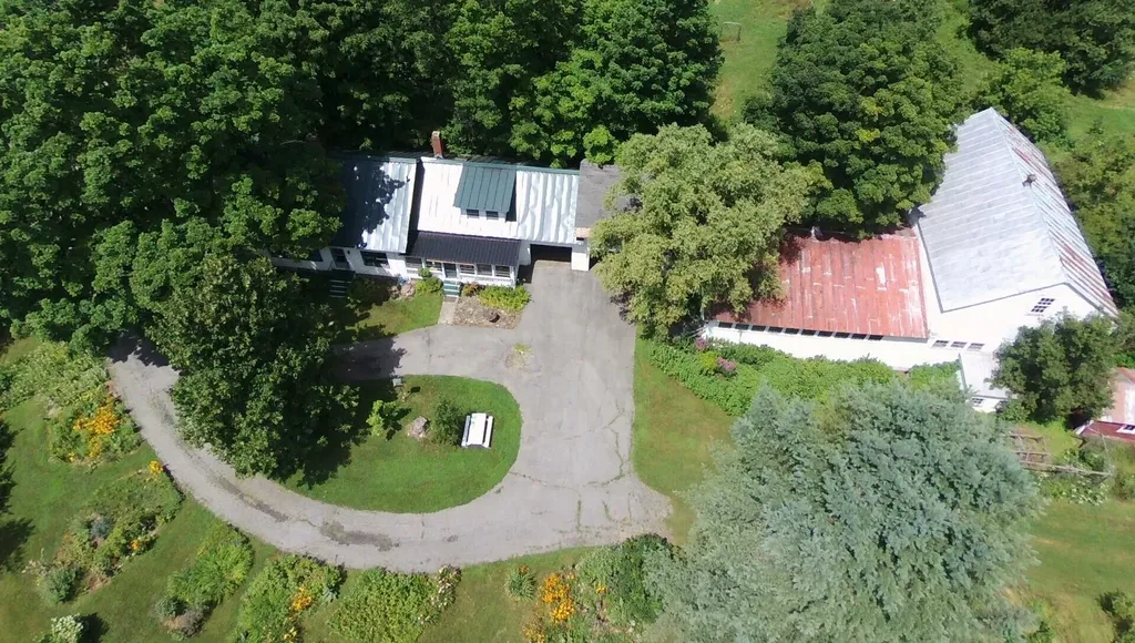 281 Temple Road Farmington ME 04938