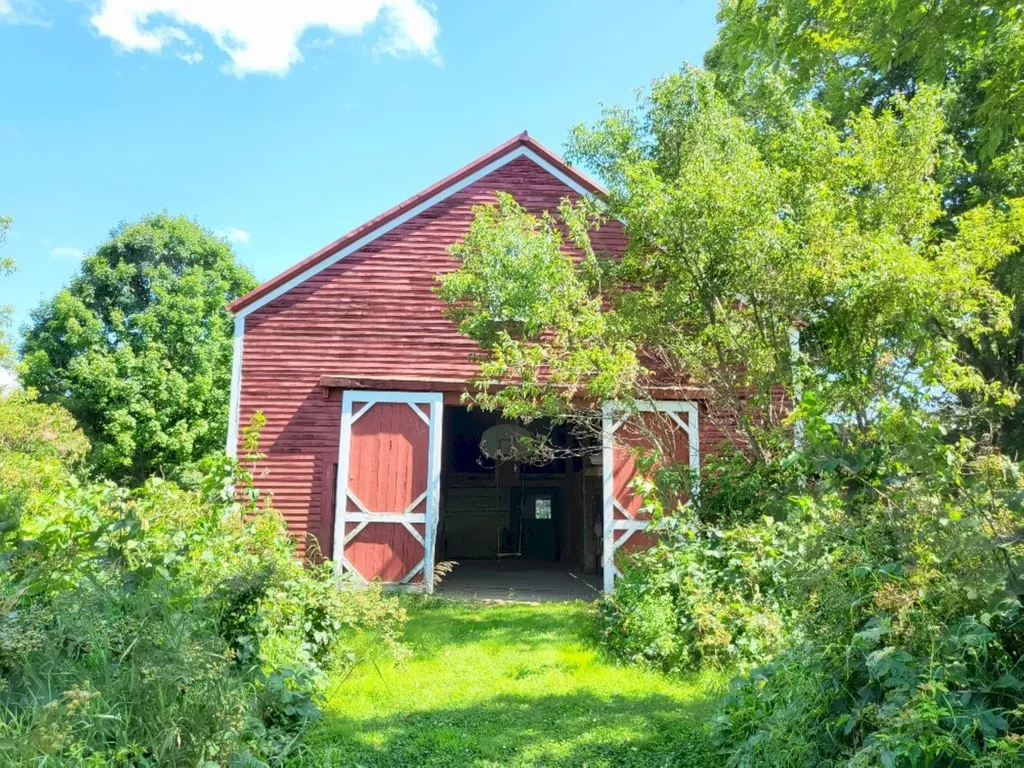 281 Temple Road Farmington ME 04938