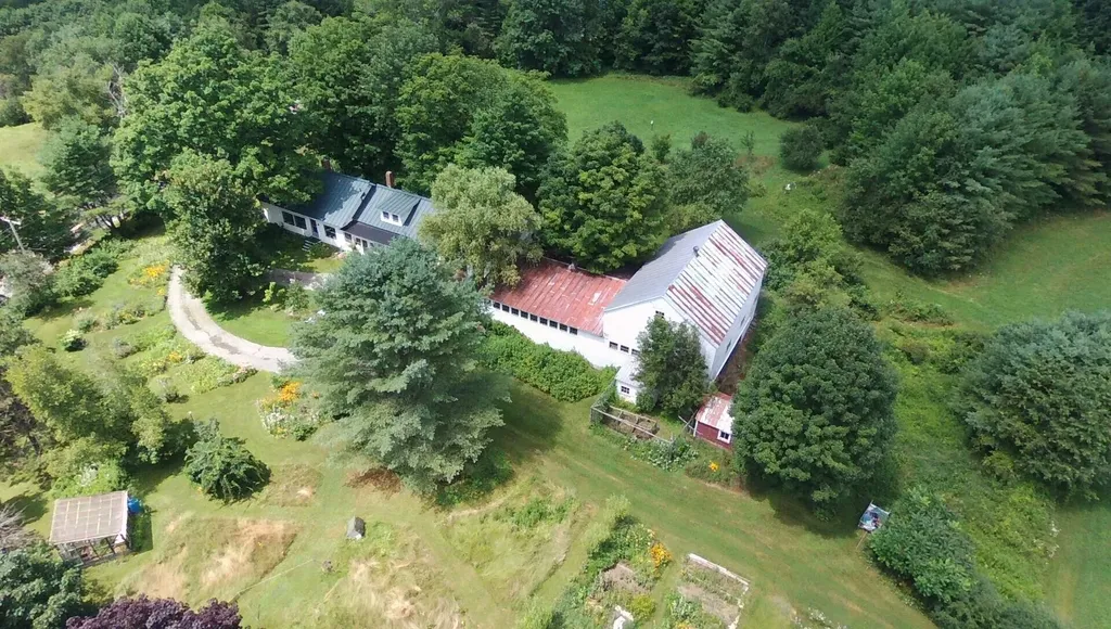 281 Temple Road Farmington ME 04938