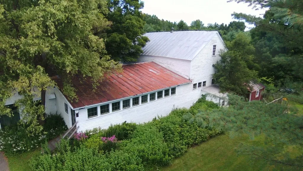 281 Temple Road Farmington ME 04938