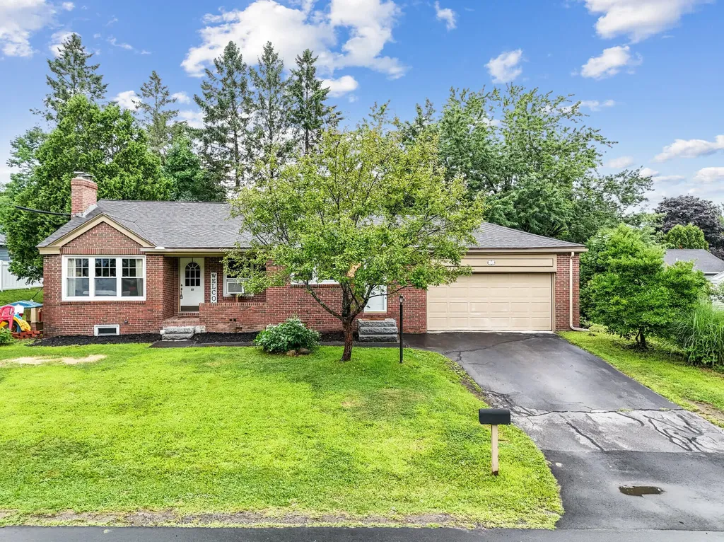 23 Glen Avenue Waterville ME 04901