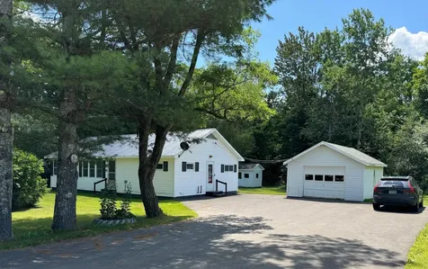 948 Grindstone Road Stacyville ME 04777