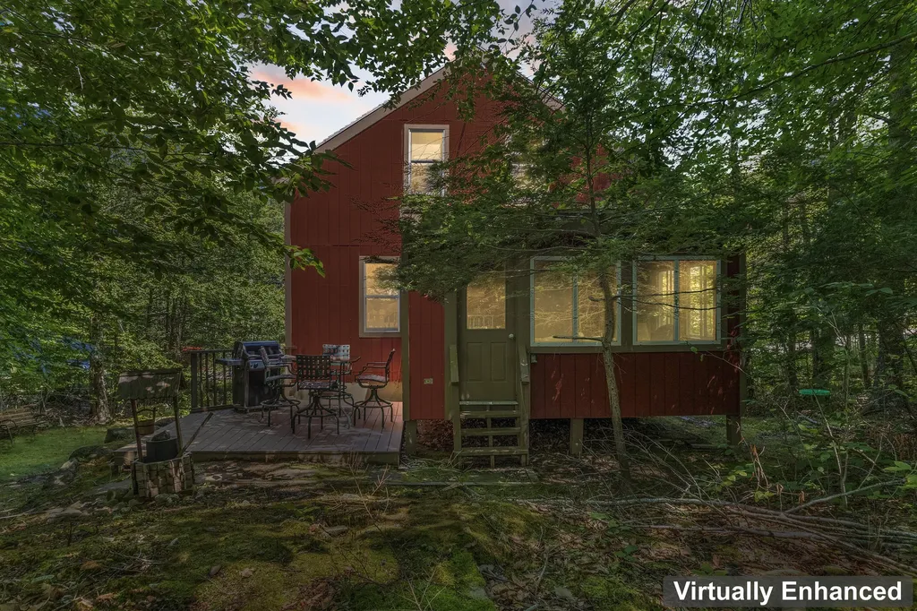 19 N North Beach Road Frye Island ME 04071