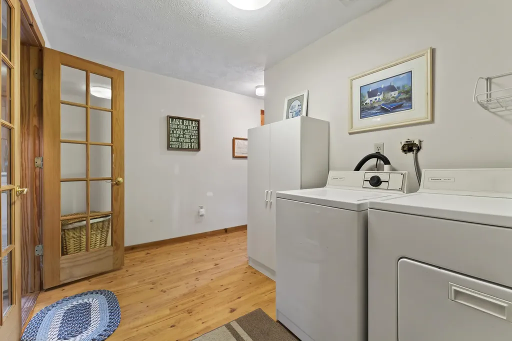 19 N North Beach Road Frye Island ME 04071