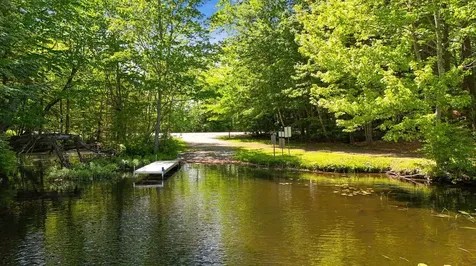 9 Water Lily Lane Fayette ME 04349
