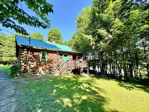 9 Water Lily Lane Fayette ME 04349