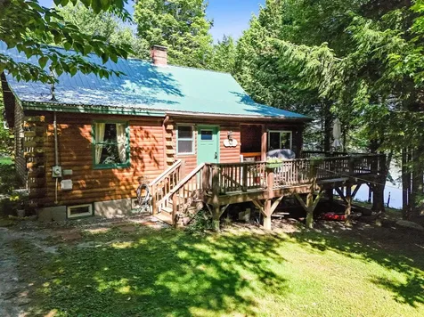 9 Water Lily Lane Fayette ME 04349