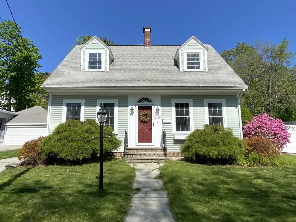 75 Orchard Street Auburn ME 04210