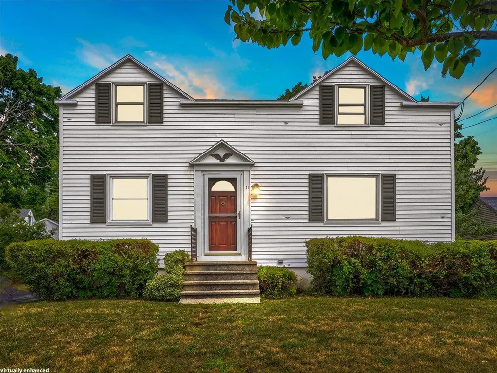 11 Mona Road Portland ME 04103