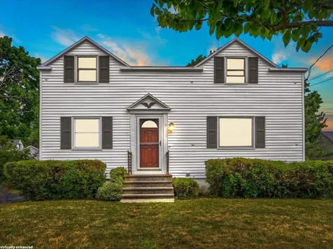 11 Mona Road Portland ME 04103