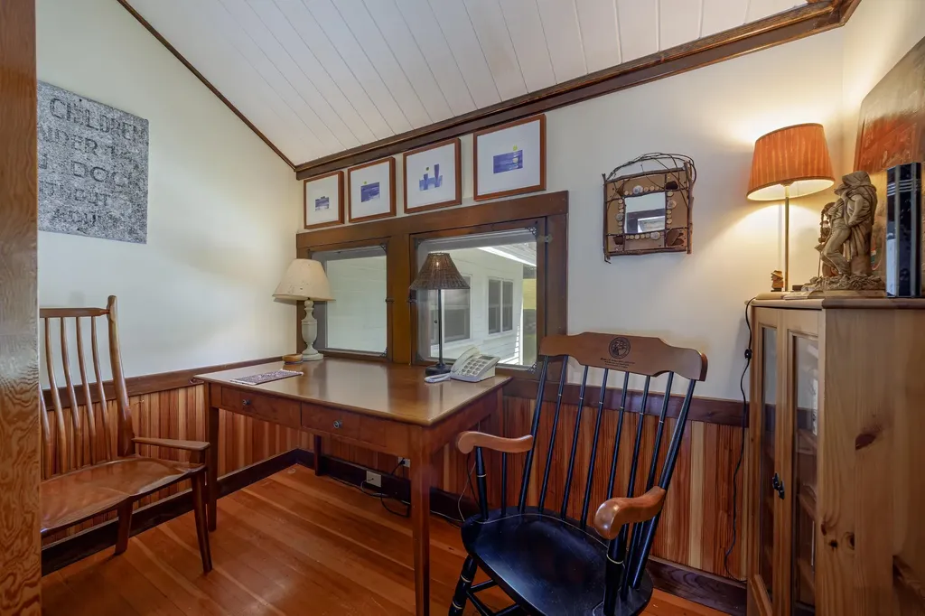 49 Oak Hill Lane Stonington ME 04681