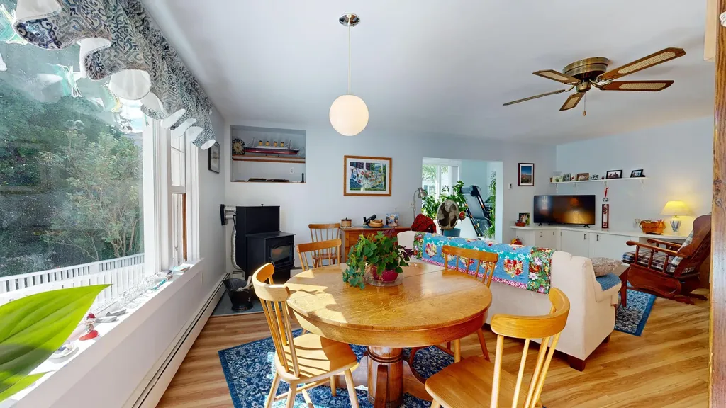 181 Whitney Street Auburn ME 04210