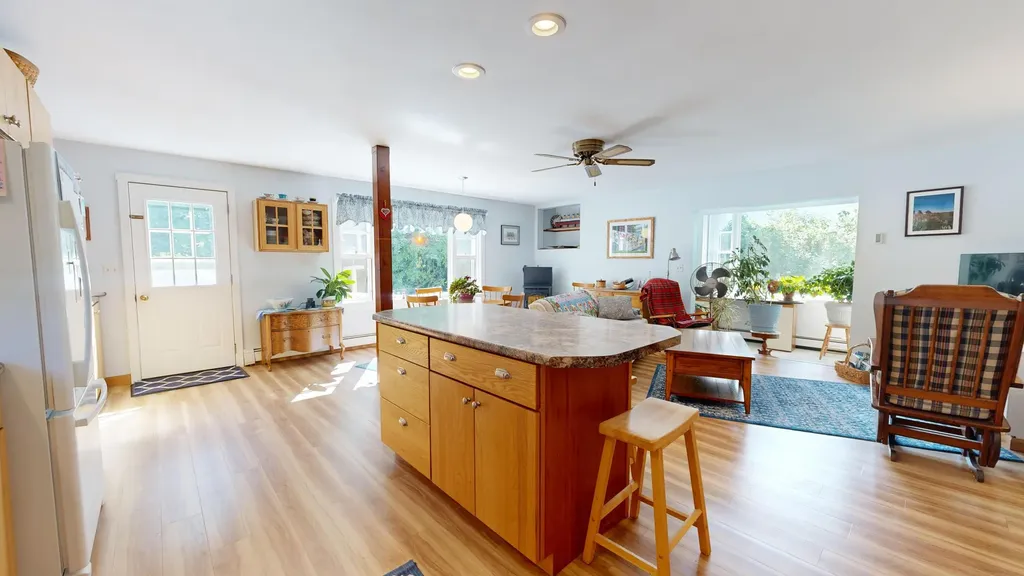 181 Whitney Street Auburn ME 04210