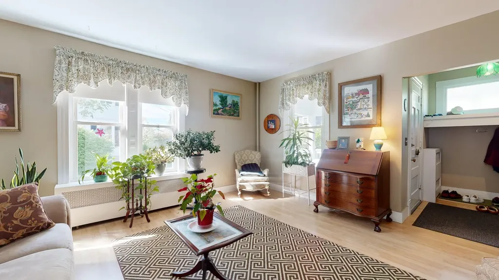 181 Whitney Street Auburn ME 04210