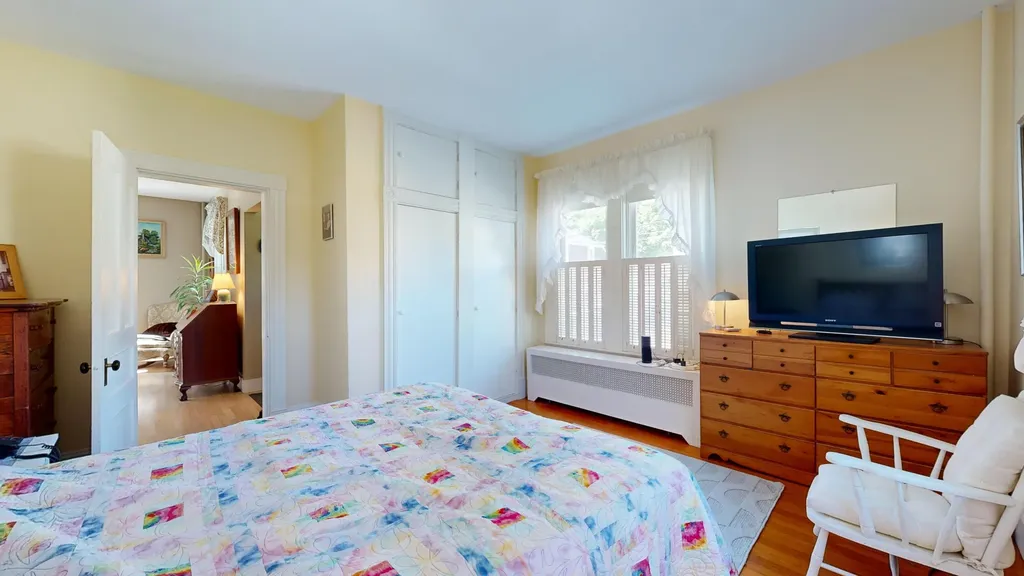 181 Whitney Street Auburn ME 04210