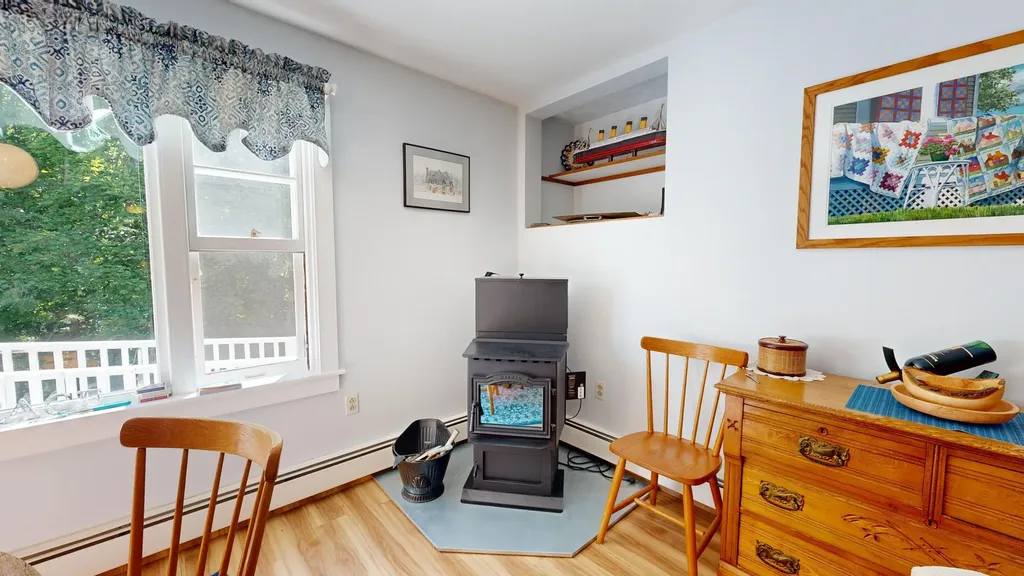 181 Whitney Street Auburn ME 04210