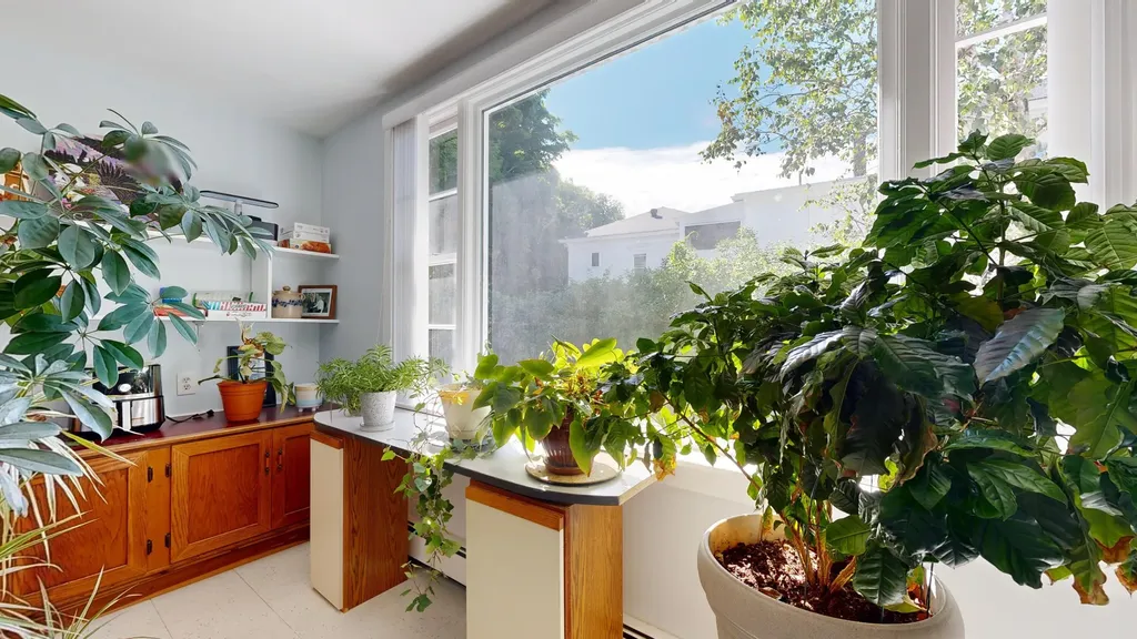 181 Whitney Street Auburn ME 04210