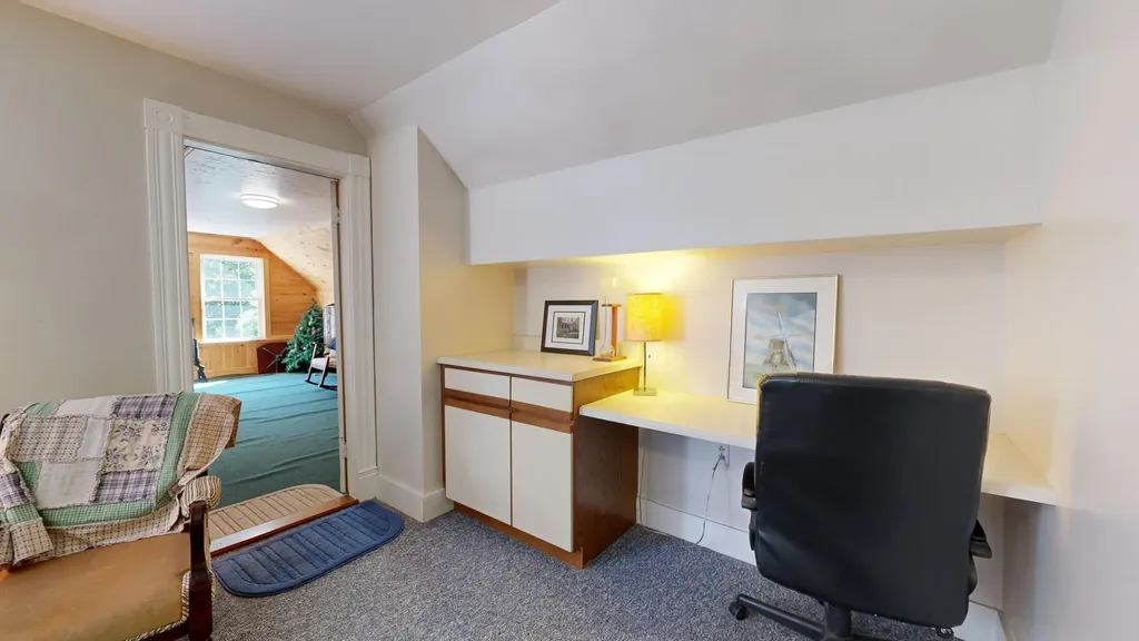 181 Whitney Street Auburn ME 04210