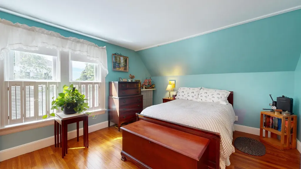 181 Whitney Street Auburn ME 04210