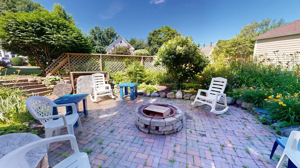 181 Whitney Street Auburn ME 04210