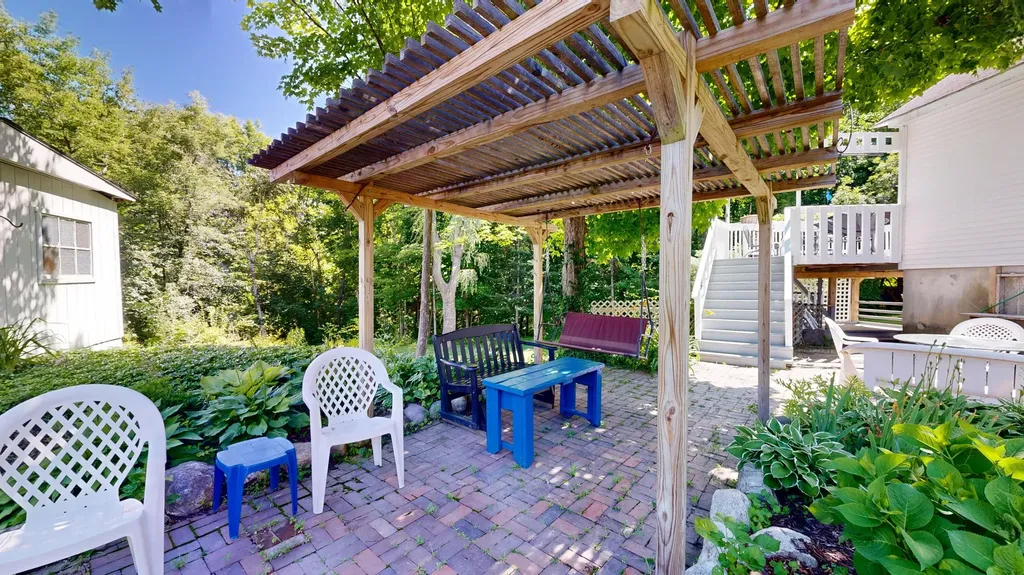 181 Whitney Street Auburn ME 04210