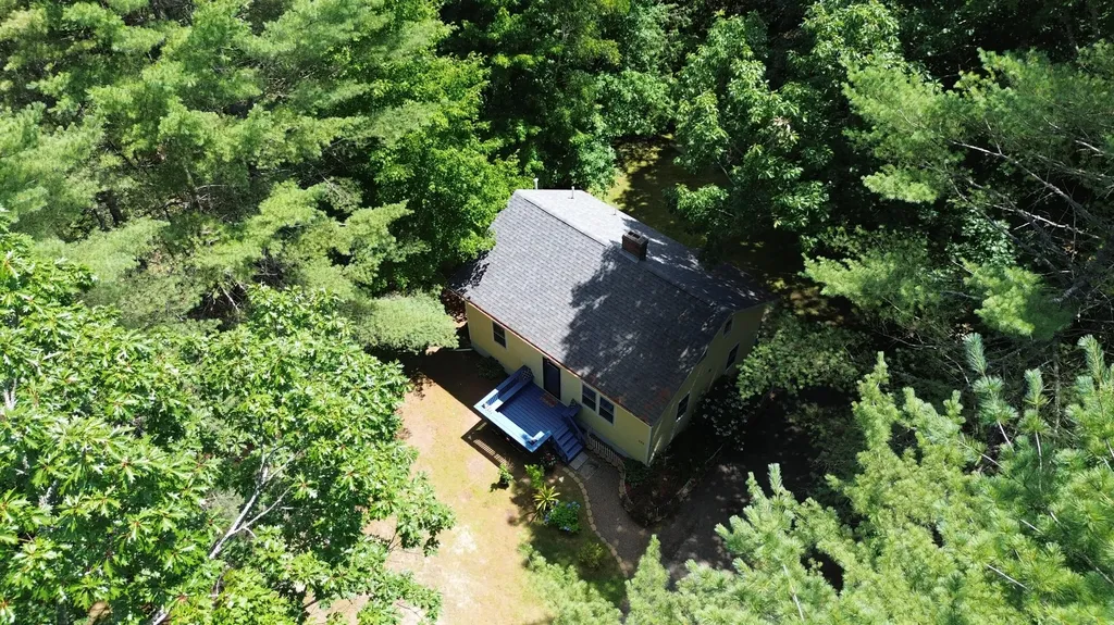 252 Rooks Road Holden ME 04429