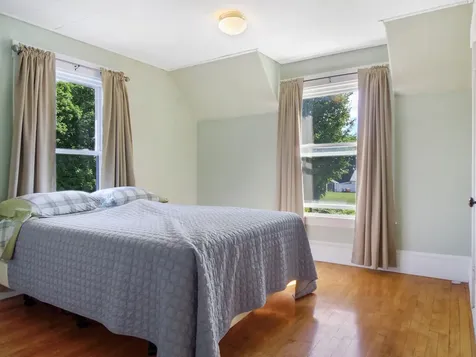 16 Park Street Madison ME 04950