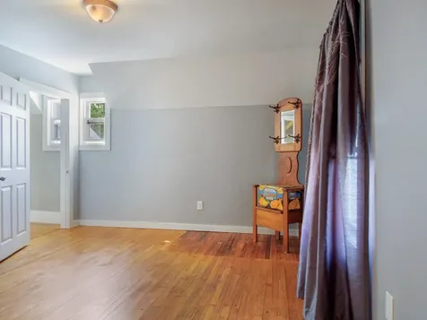 16 Park Street Madison ME 04950