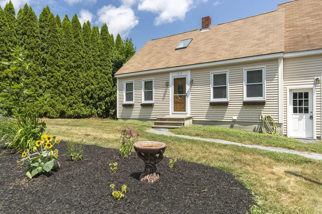 26 Church Street Scarborough ME 04074