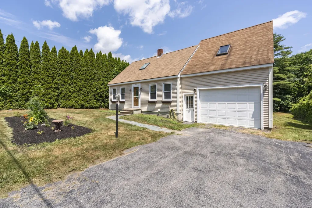 26 Church Street Scarborough ME 04074