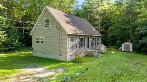 175 Cobb Road Poland ME 04274
