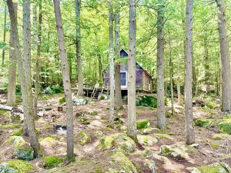 30 Hoyt Island Belgrade ME 04917