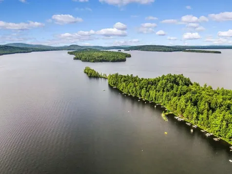30 Hoyt Island Belgrade ME 04917