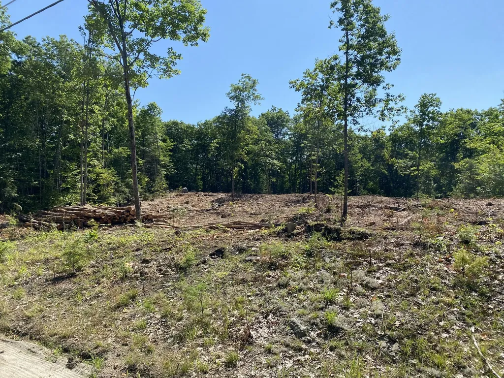 Tbd 1 Neck Road West Gardiner ME 04345